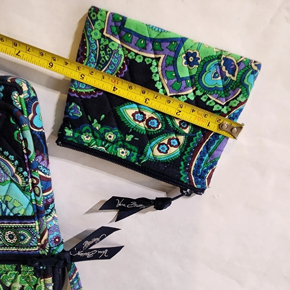 Vera Bradley Quilted Cosmetic Travel Bag & Coin Purse Set Paisley Floral‎